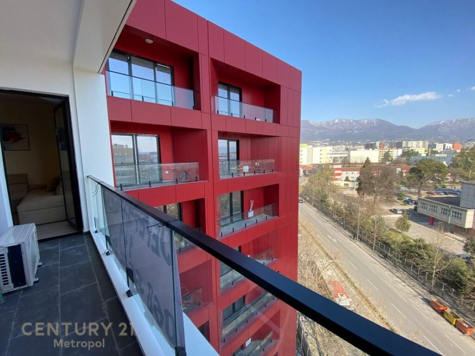 APARTAMENT 1+1 PER QIRA TEK FARMACIA 10!
