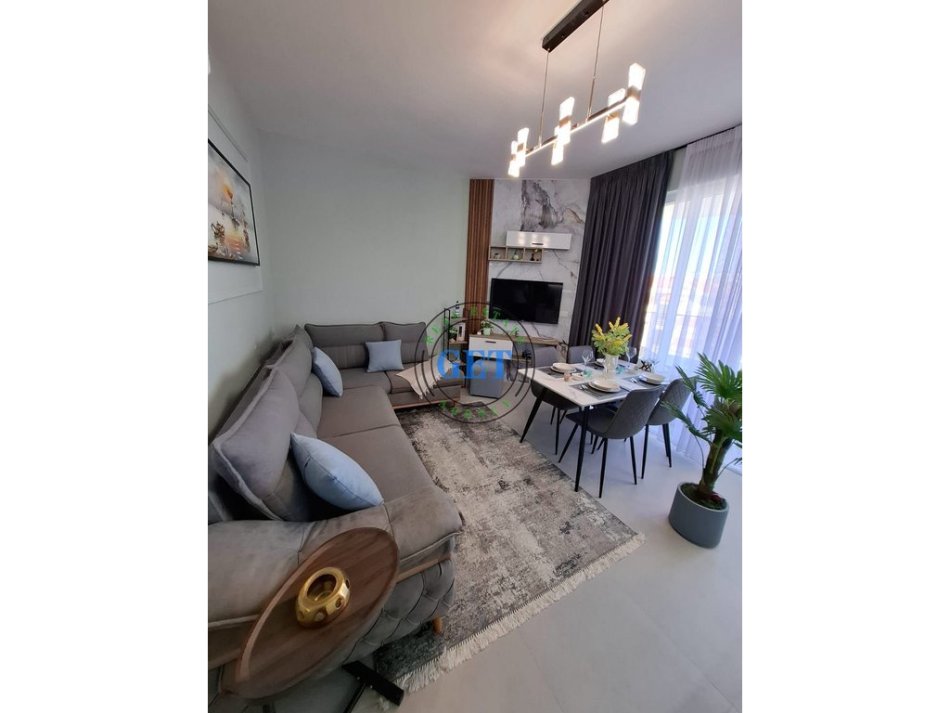 Durres, jepet me qera apartament 2+1 Kati 4, 85 m² 500 € 