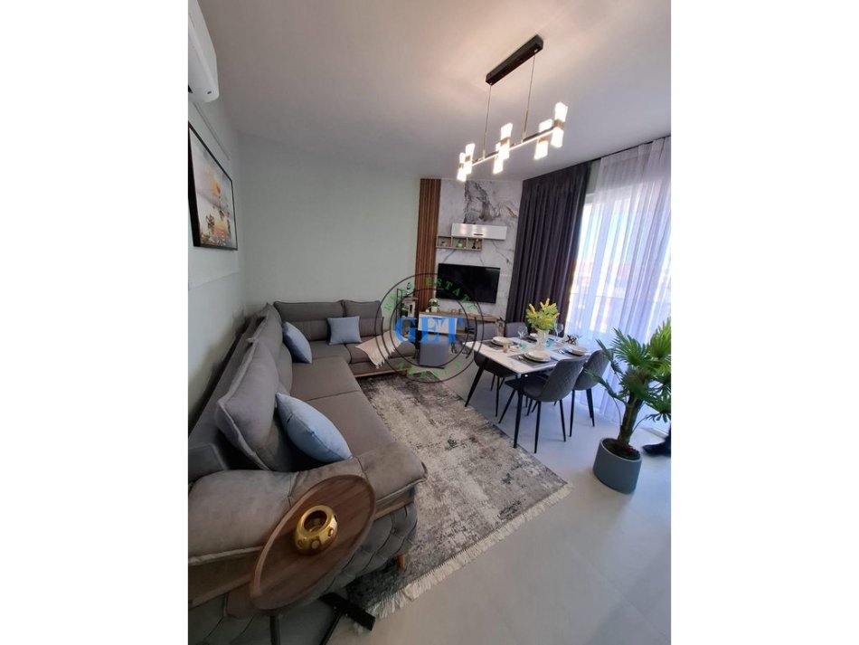 Durres, jepet me qera apartament 2+1 Kati 4, 85 m² 500 € 
