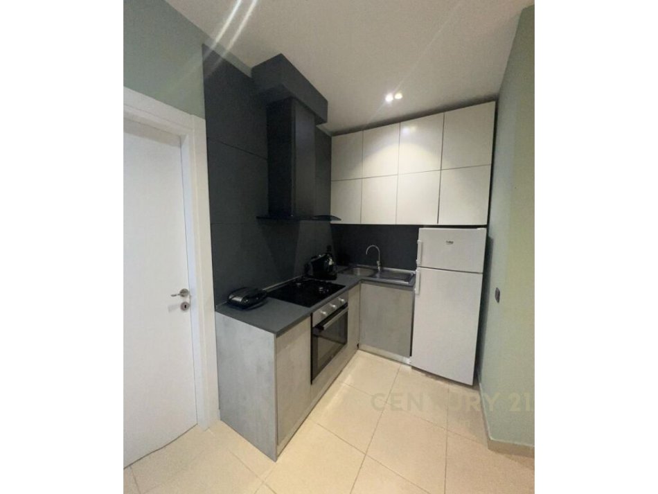 Tirane, jepet me qera apartament 1+1 Kati 4, 68 m² 1.200 € (Sheshi Skënderbej (Qendër))