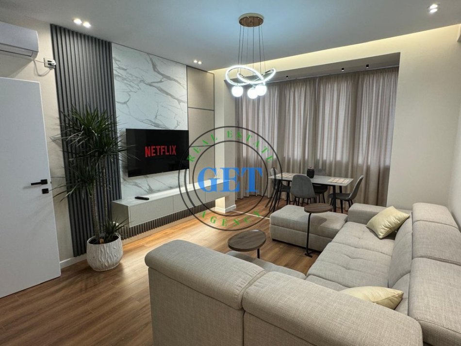 Durres, shitet apartament 1+1 Kati 8, 65 m² 129.000 € (Plazh,Durres)