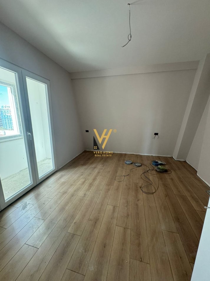 Tirane, shitet apartament 1+1+Ballkon Kati 7, 72 m² 165.000 € (RRUGA SULEJMAN DELVINA)