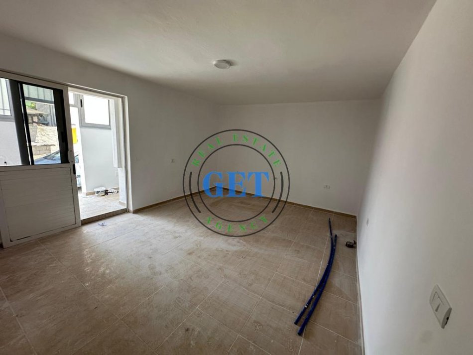 Durres, shitet apartament 1+1 Kati 1, 45 m² 42.000 € 