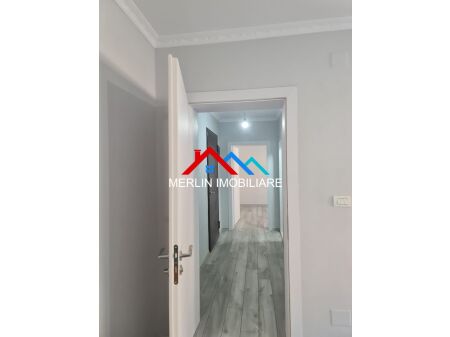 Tirane, shitet apartament 1+1 Kati 3, 53 m² 128.000 € (21 Dhjetori)