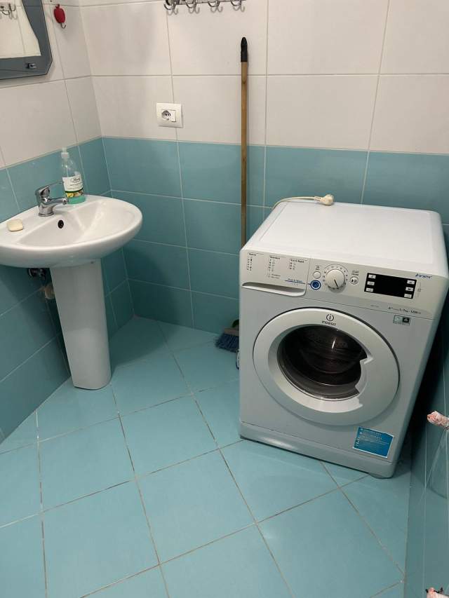 Tirane, jepet me qera apartament 2+1+BLK Kati 3, 80 m² 400 Euro (Zogu i Zi)