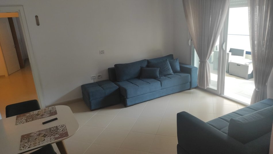 Shitet, Apartament 2+1+2+Post Parkimi, Vlorë.