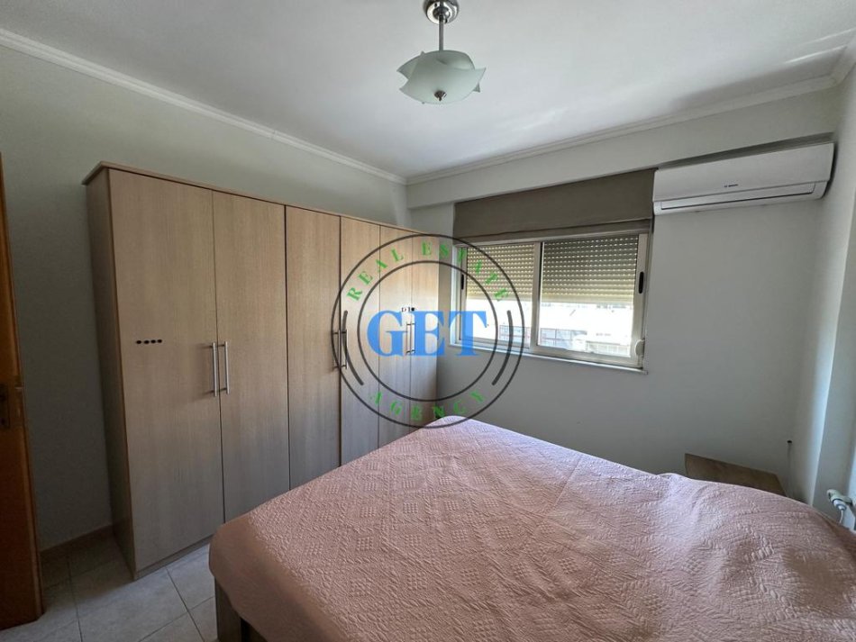 Durres, jepet me qera apartament 2+1 Kati 7, 75 m² 350 € 