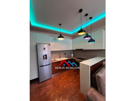Tirane, shitet apartament 1+1 Kati 8, 85 m² 114.000 € (Rexhep Shala)