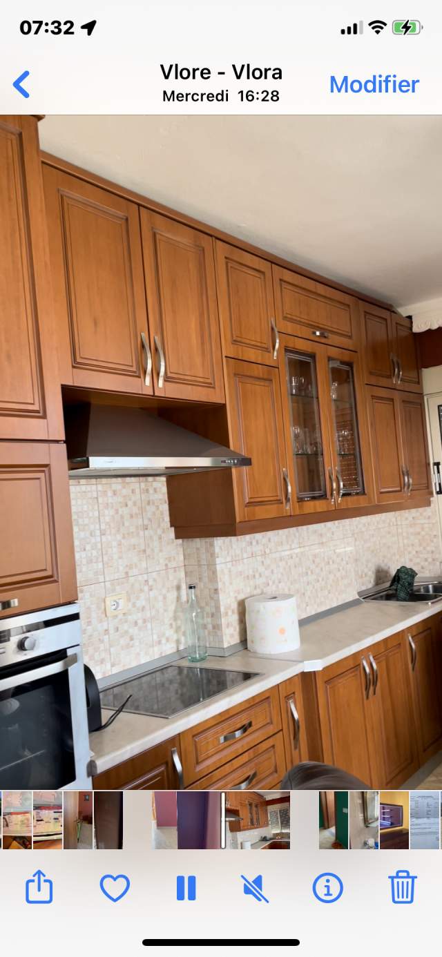 Vlore, jepet me qera apartament, Kati 6, 90 m², 400 Euro (Lungomare)