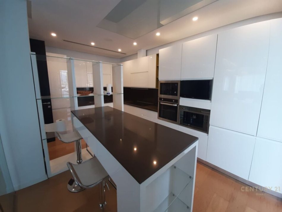 Tirane, shes apartament 4+1+2+VERANDE , 469 m² 850,000 € (Kopshti Botanik Zoologjik)