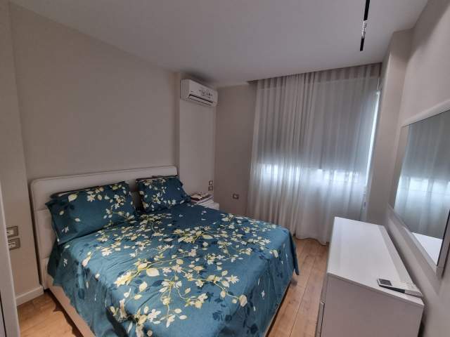 Tirane, jepet me qera apartament 1+1+BLK Kati 5, 64 m² 600 Euro (Rruga e Elbasanit Ambasada Amerikane)
