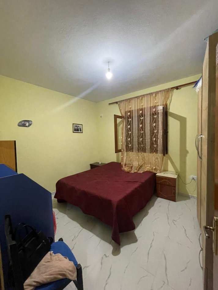 Tirane, jepet me qera apartament 3+1+Aneks Kati 1, 600 € (Rruga Pasho Hysa)