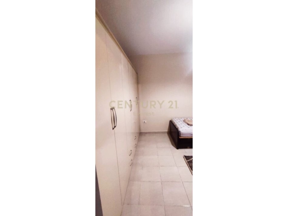 Tirane, shitet apartament Kati 1, 82 m² 136.000 € (Ali Dem, prane Pasticeri Nefeli)
