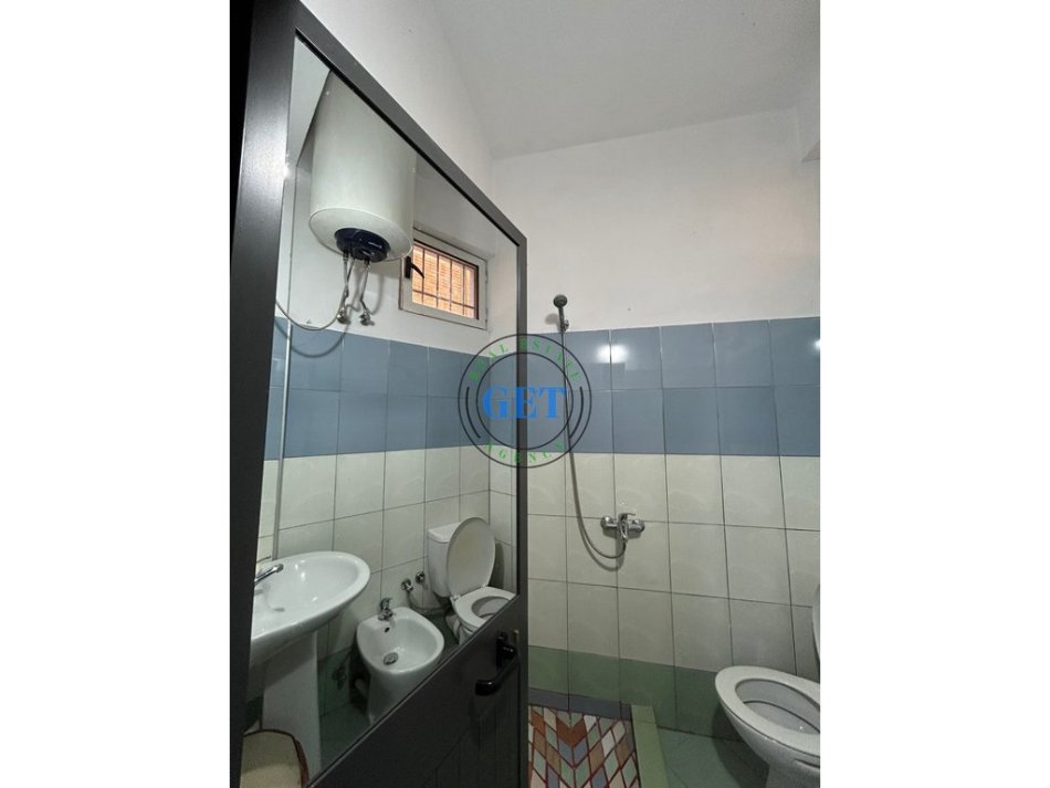 Durres, jepet me qera apartament 1+1+Aneks Kati 0, 80 m² 200 € 