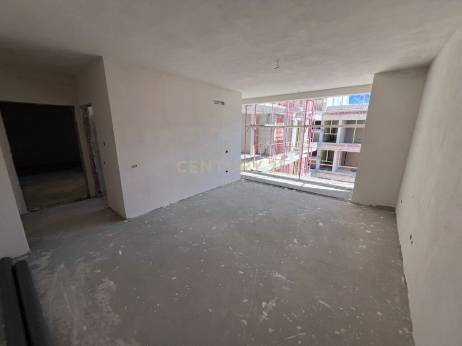 Tirane, shitet apartament 2+1 Kati 8, 102 m² 140.000 € 