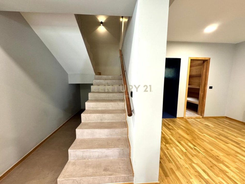 Shitet Vile ne Rezidencen Akacia Hills!Neom92889
