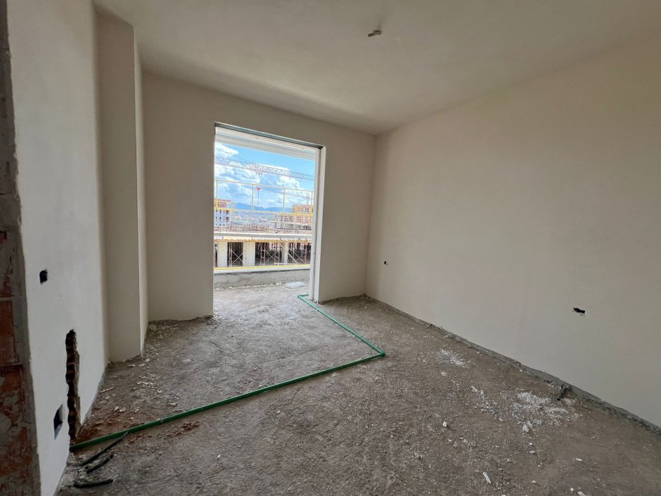 Tirane, shitet apartament 2+1, Kati 7, 105 m2 94,230 € (Qtu)