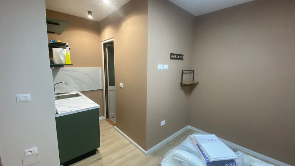 Jepet Garsoniere per qira tek Ministria e Drejtesise!