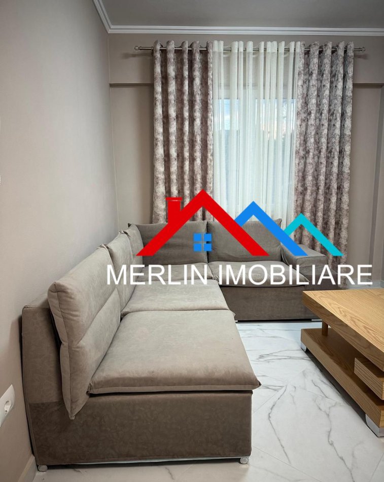 Tirane, jepet me qera apartament 1+1 Kati 2, 60 m² 400 € (Sauk)