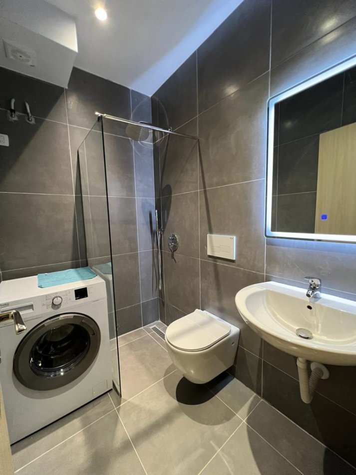 Tirane, shitet apartament 1+1+Ballkon, Kati 10, 47 m² 79,000 € (Astir ,rruga teodor keko , Kompleksi Romario)
