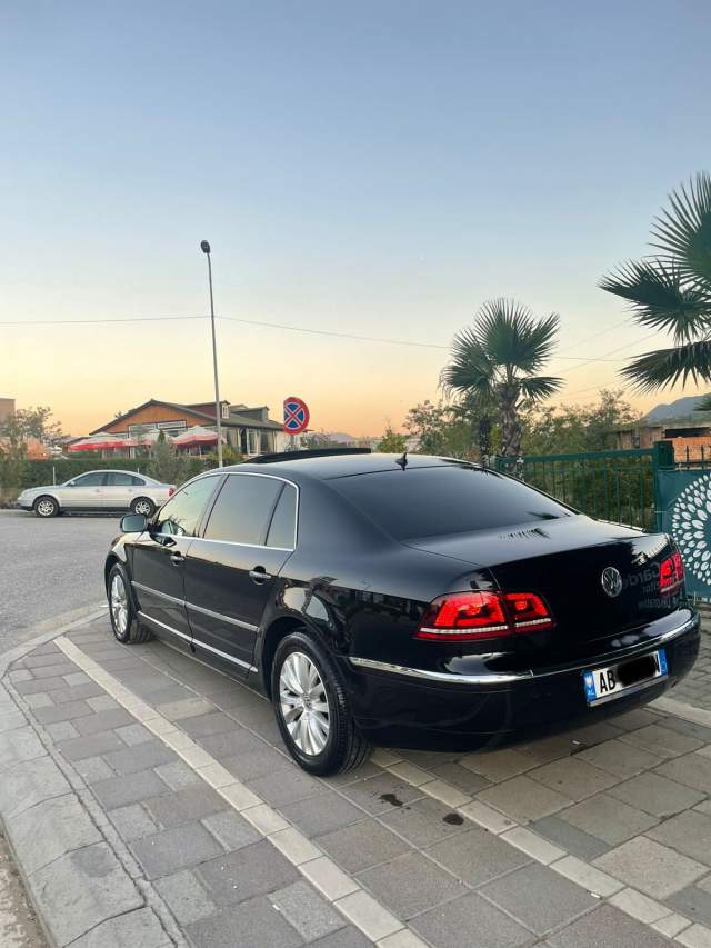 Tirane, shes Volkswagen Phaeton Viti 2015, 17.000 Euro
