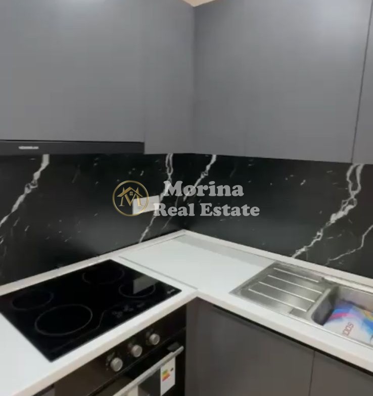 Tirane, jepet me qera apartament 2+1 Kati 3, 78 m² 500 € (Xhamlliku)