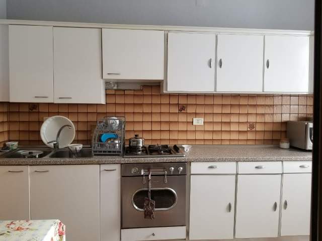 Elbasan, shitet Vile 200 m² 160.000 Euro