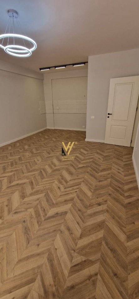 Tirane, shitet apartament 1+1+Ballkon Kati 4, 71 m² 125.000 € (KODRA E DIELLIT)