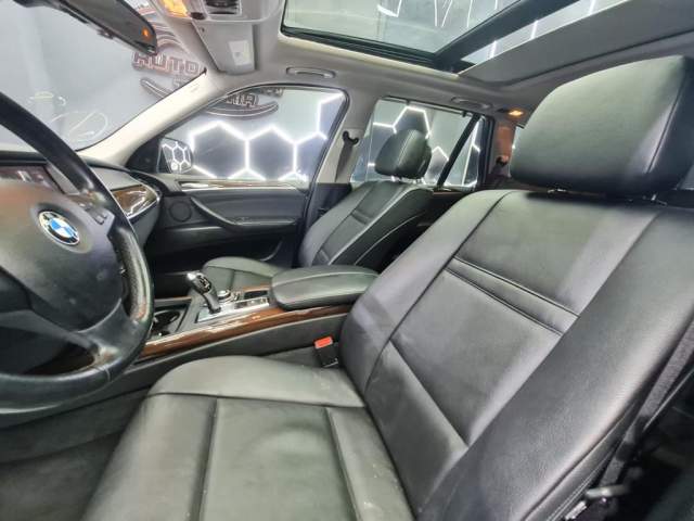 Tirane, shes  BMW X5 3.0 BENZIN FULL OPTION PANORAMIKE Viti 2013,