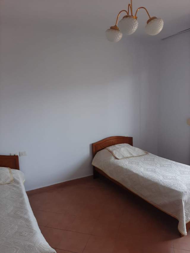 Tirane, jepet me qera apartament 2+1 Kati 7, 96 m² 45.000 Leke (Rruga e Dibres)