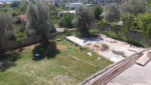 Elbasan, jepet me qera ambjent biznesi 1.700 m² 600 Euro