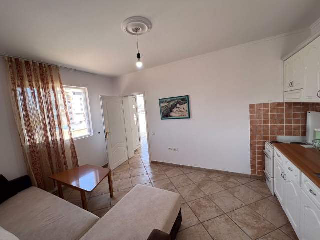 Tirane, shitet apartament 1+1 Kati 5, 164 m² 100.000 Euro (Riza cerova)