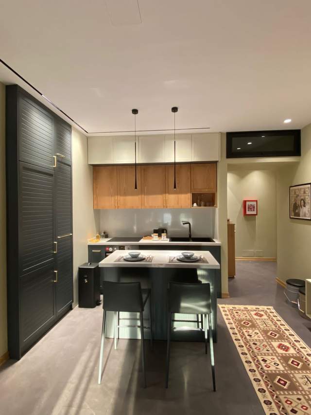 Tirane, jepet me qera apartament 1+1+BLK Kati 6, 74 m² 850 Euro (Kompleksi Delijorgji)