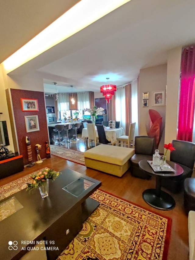 Tirane, shes apartament 3+1+A+BLK Kati 6, 161 m² 175.000 Euro (Ish Stacioni i Trenit..!!)