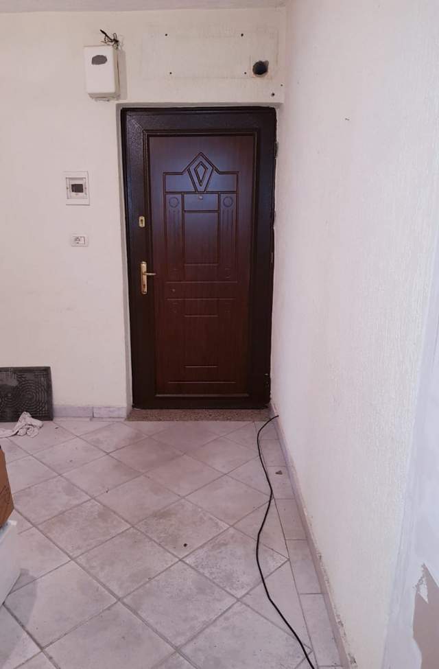 Elbasan, shitet ambjent biznesi 56 m² 1.300 Euro/m2
