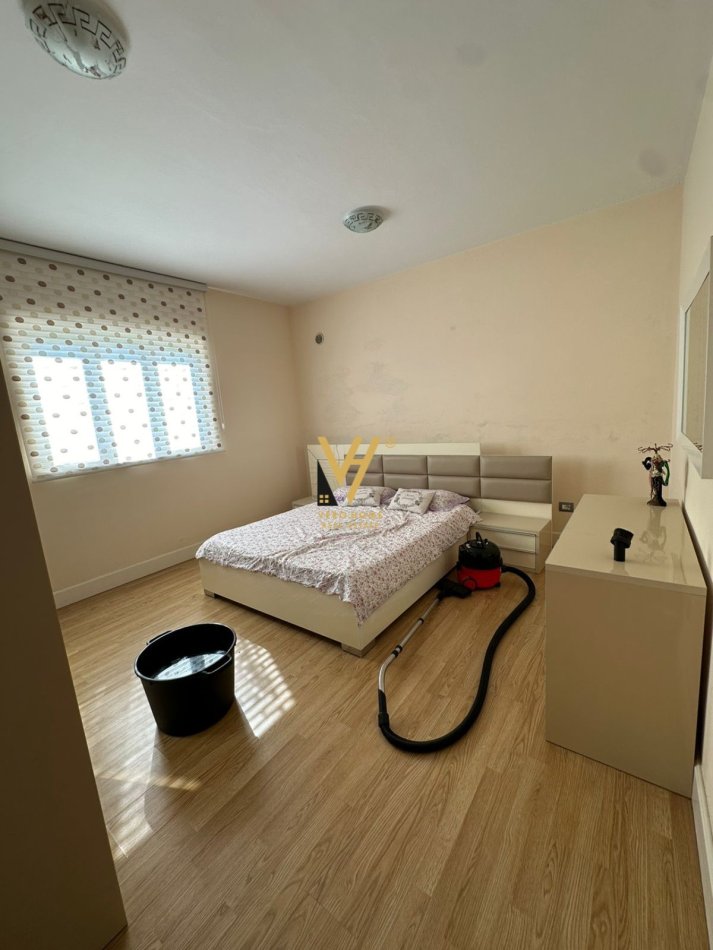 Tirane, shitet Vile Kati 0, 830 m² 755.000 € (AUTOSTRADA TIRANE-DURRES)