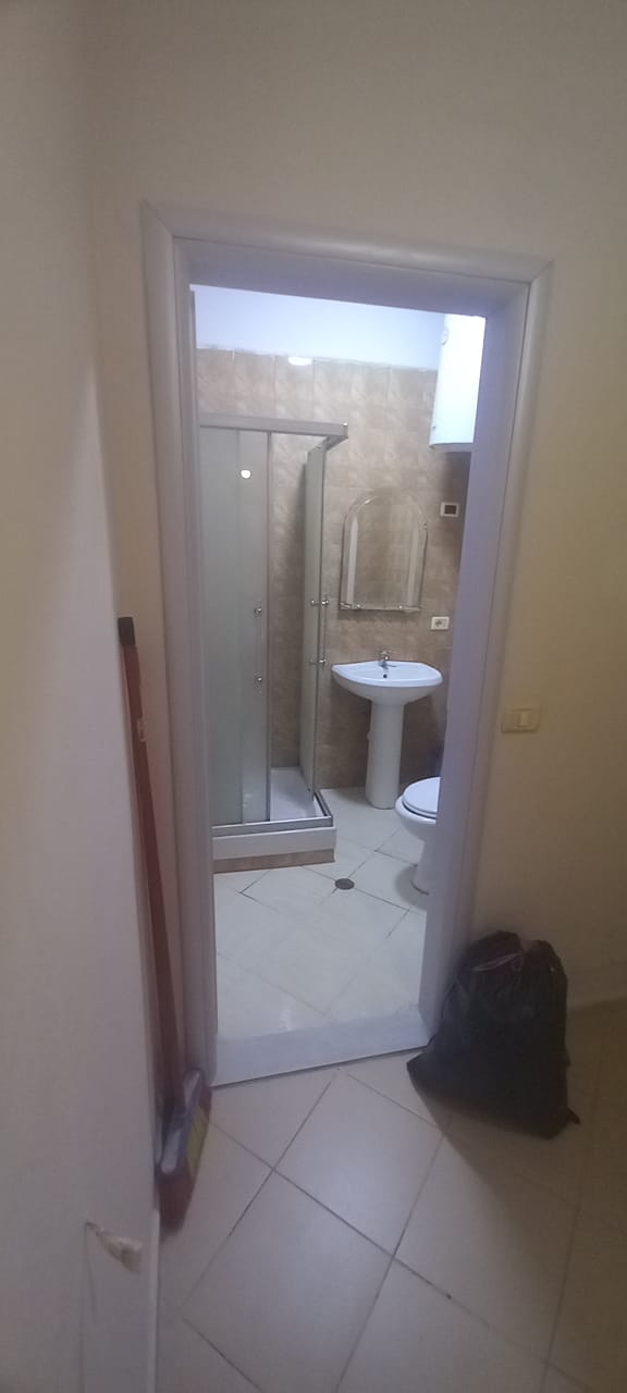 Tirane, shitet apartament 2+1+BLK Kati 3, 103 m² 115.000 Euro (Rruga Abraham Linkoln)