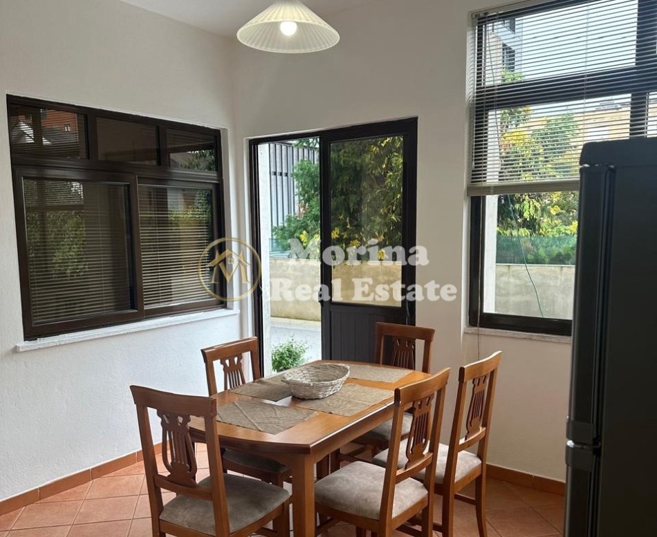 Tirane, jepet me qera shtepi 2+1 Kati 2, 100 m² 500 € (Ali Demi)