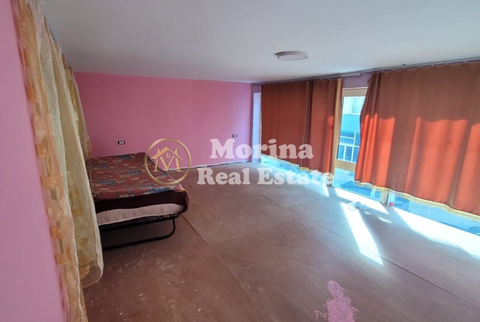 Tirane, jepet me qera apartament duplex 2+1 Kati 2, 75 m² 300 € (Duplex/Fresk)