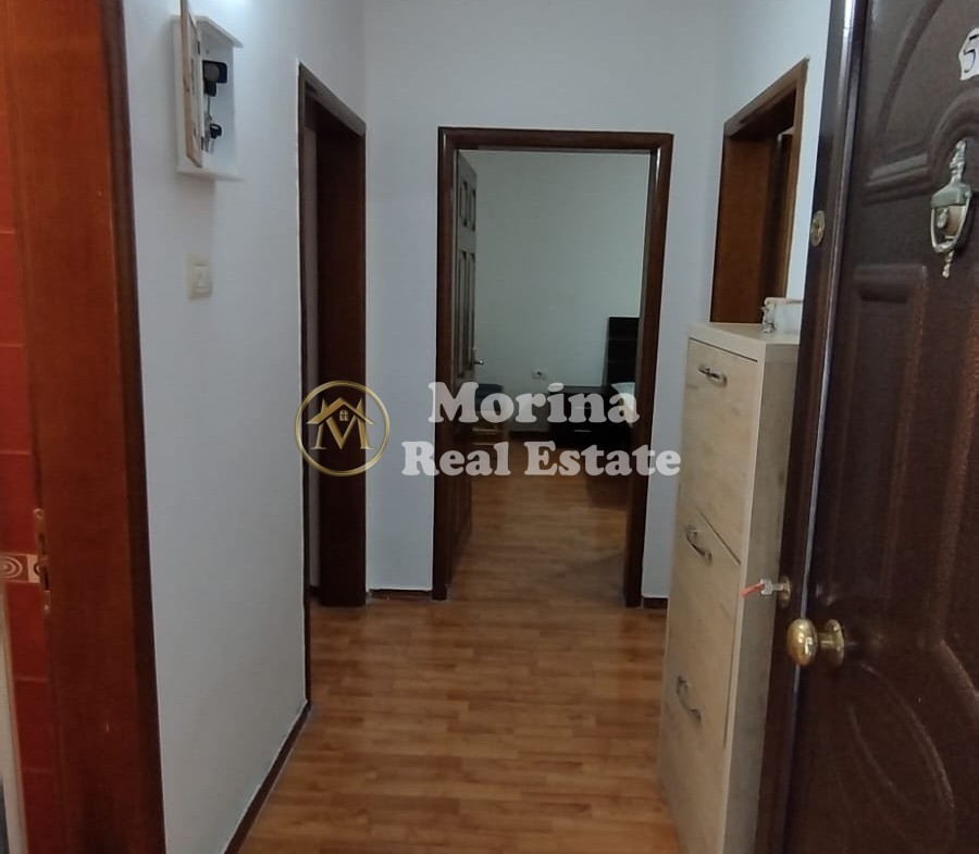 Tirane, jepet me qera apartament 2+1 Kati 3, 80 m² 500 € (Oxhaku)