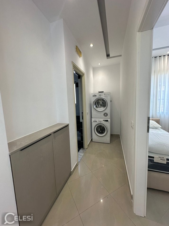 Tirane, jepet me qera Vile 1+1+Ballkon Kati 2, 70 m² 500 € (rruga jordan misja)
