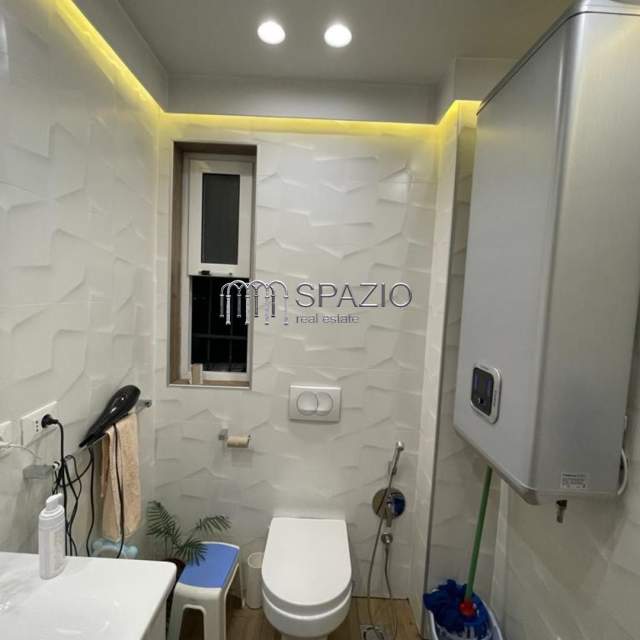 Tirane, shitet apartament duplex 3+1+BLK Kati 6, 172 m² 260.000 Euro (Selvia)