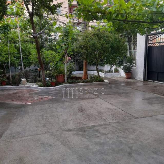 Tirane, jepet me qera shtepi 3+1+BLK Kati 3, 250 m² 900 Euro (Rruga ''Sotir Cacci'')