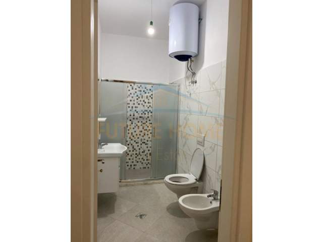 Durres, shitet apartament 1+1 Kati 1, 195 m² 135.000 Euro (PLAZH-ILIRIA)