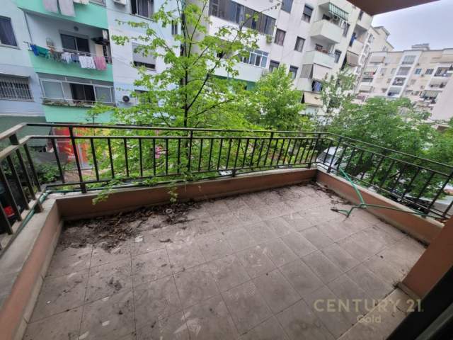 Tirane, shitet apartament 2+1+BLK Kati 2, 98 m² 80.000 Euro (Rruga Joklin Presli)