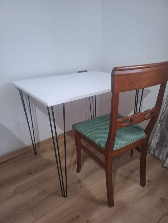 Tirane, shes Shiten tavolina te reja - 5500 lek