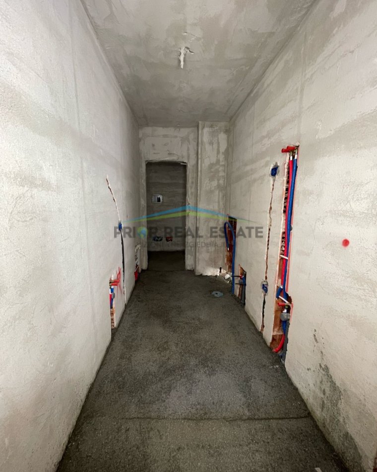 Tirane, shitet apartament 2+1 Kati 2, 99 m² 92.165 € (Univers City)