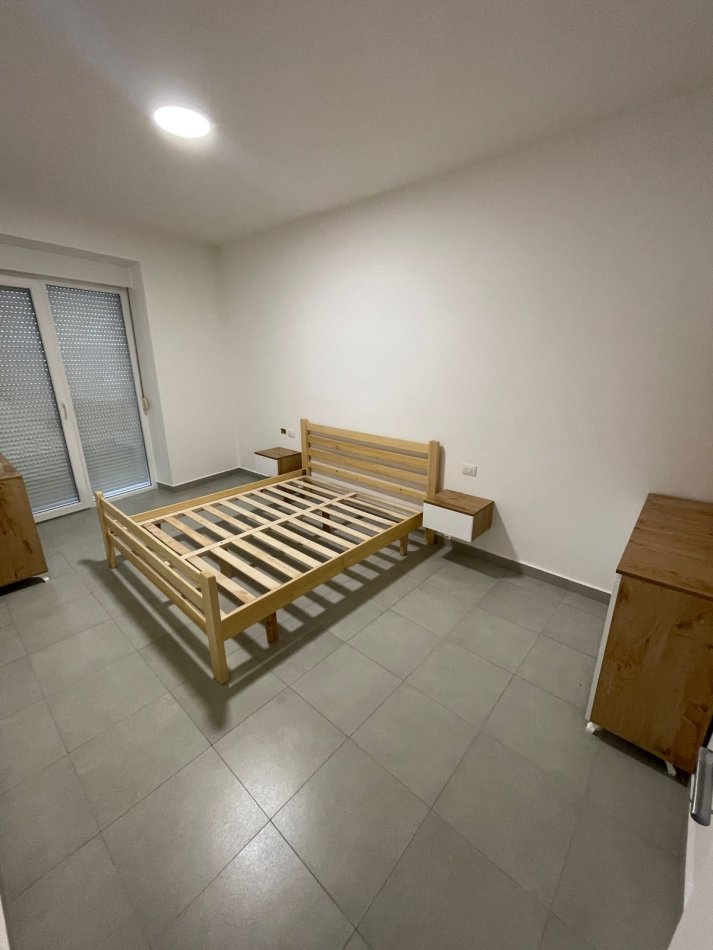 Shengjin, shitet apartament 1+1+Ballkon , 58 m² 90.000 € 