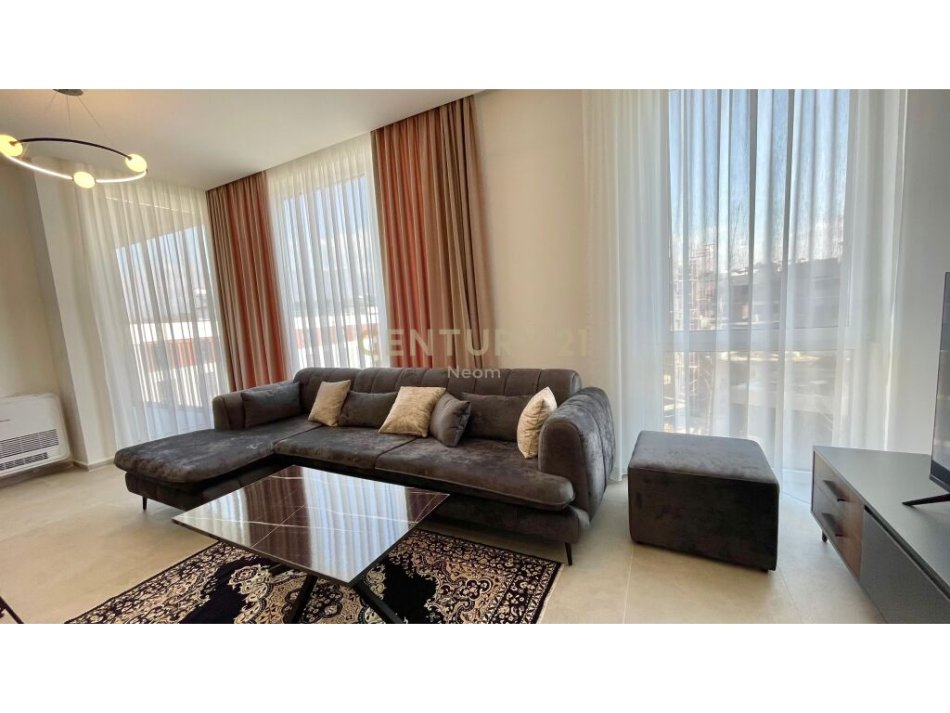 QIRA, APARTAMENT MODERN 2+1+2+POST PARKIMI , LIQENI I THATE !Neom94366