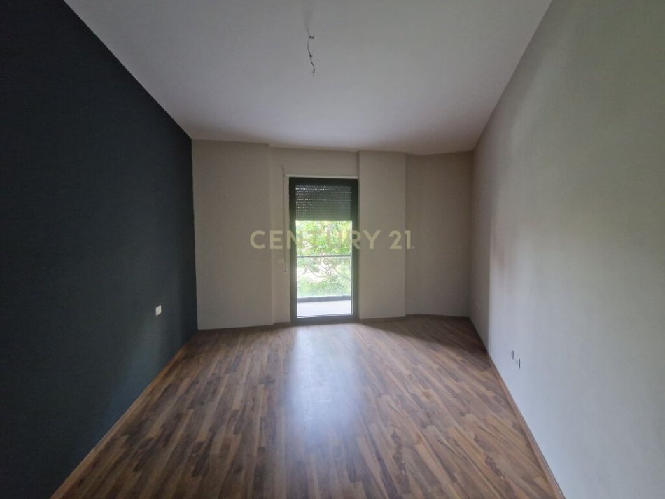 SHITET APARTAMENT 1+1 TE REZIDENCA TURDIU TE ISH FUSHA AVIACIONIT!Neom94374
